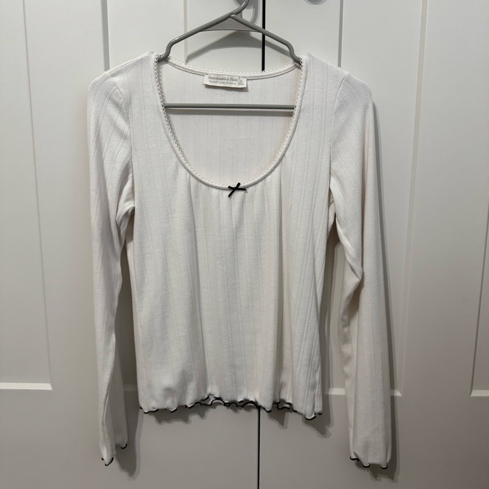 abercrombie & fitch blouse